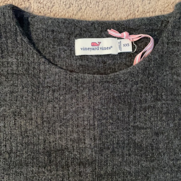Women’s Vineyard Vines zip shoulder sweater - Picture 2 of 9